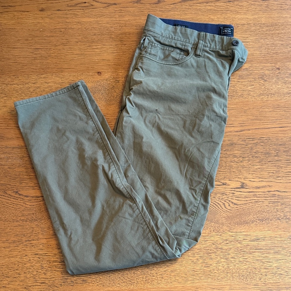 Men's Olive Green J Crew Chino 31/34